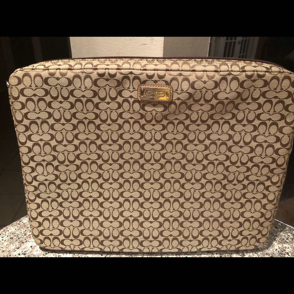 Like new Coach signature laptop case